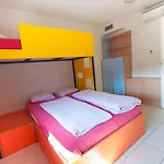 Simbol With Free Private Parking Hostel
