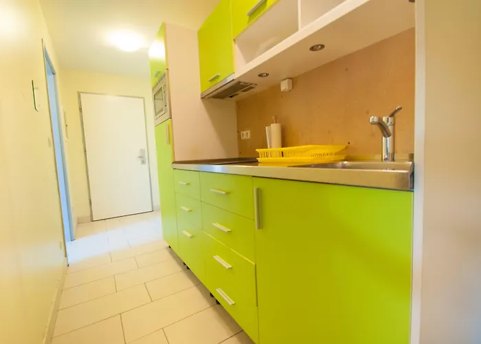 Simbol With Free Private Parking Auberge de jeunesse