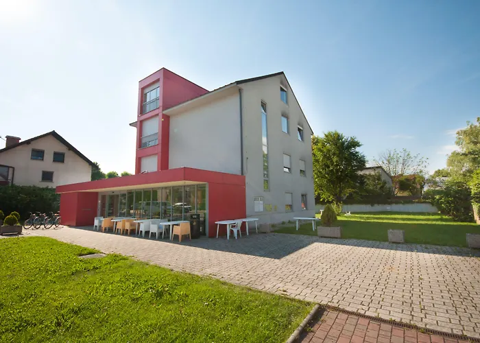 Simbol With Free Private Parking Ljubljana