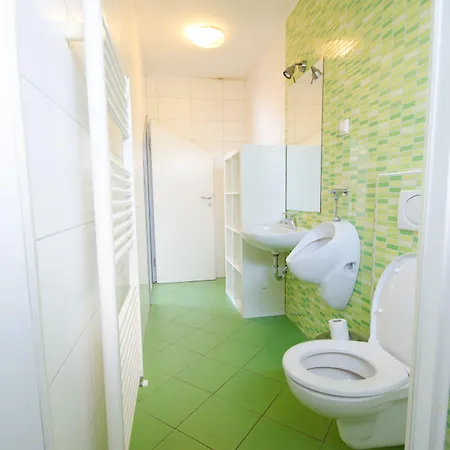 Simbol & With Free Private Parking Hostel *