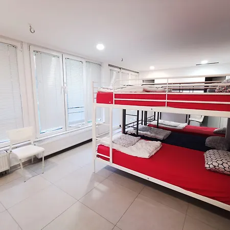 Simbol & With Free Private Parking Hostel