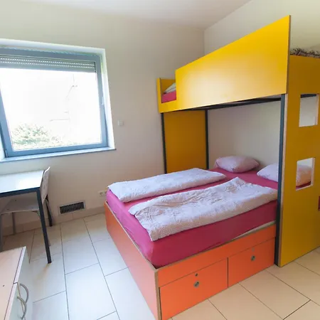 Hostel Simbol & With Free Private Parking *