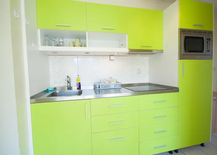 Hostel Simbol With Free Private Parking Lublaň