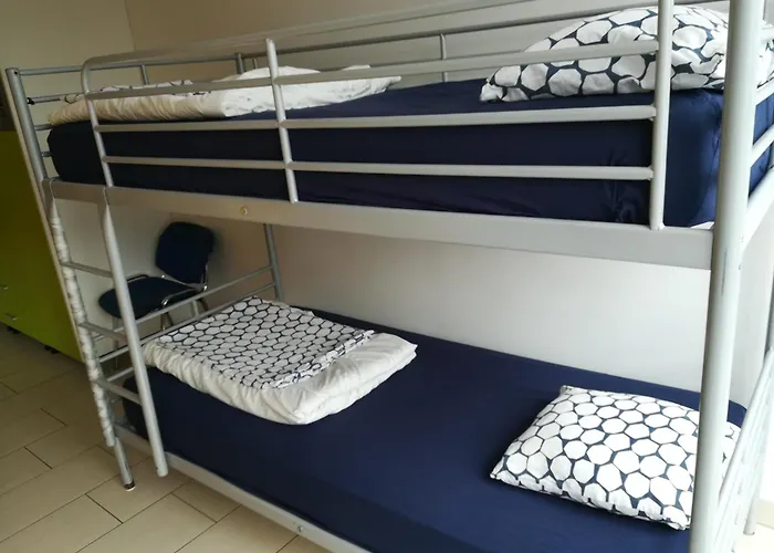 Simbol With Free Private Parking Hostel Lublana