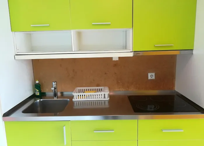 Simbol With Free Private Parking Hostel Lublana