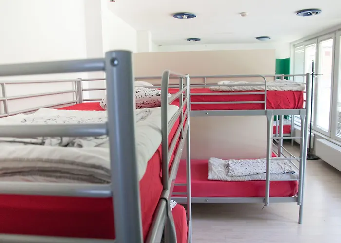 Simbol With Free Private Parking * Lublaň